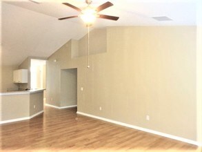 1147 SE Preston Ln in Port St. Lucie, FL - Building Photo - Building Photo