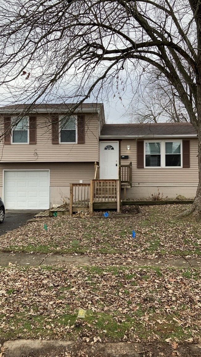 property at 105 Woodard Dr