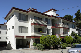 267 Lester Ave in Oakland, CA - Building Photo - Building Photo