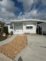 5236 Kenwood Ave in Sarasota, FL - Building Photo