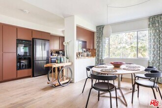 702 Cavanagh Rd in Glendale, CA - Building Photo - Building Photo
