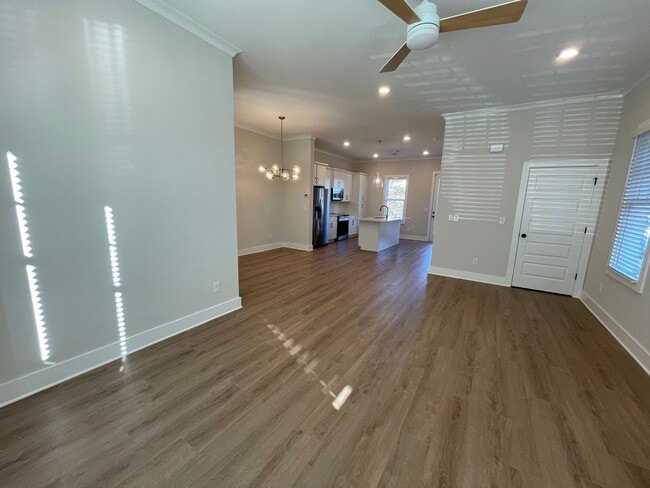 4874 Silas Ave in Hoover, AL - Foto de edificio - Building Photo