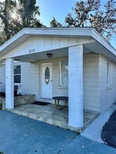 2003 E Humphrey St in Tampa, FL - Building Photo - Building Photo