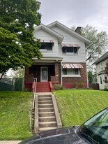 3941 S Madison Ave, Unit 2 in Cincinnati, OH - Building Photo
