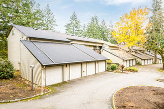 Canterbury Wood Condos in Portland, OR - Building Photo - Primary Photo