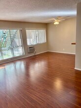 351 Riverdale Dr in Glendale, CA - Building Photo - Building Photo