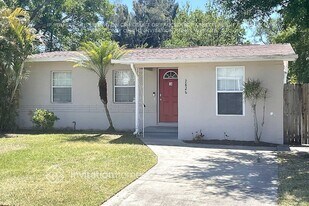 2826 17th Ave N in St. Petersburg, FL - Building Photo