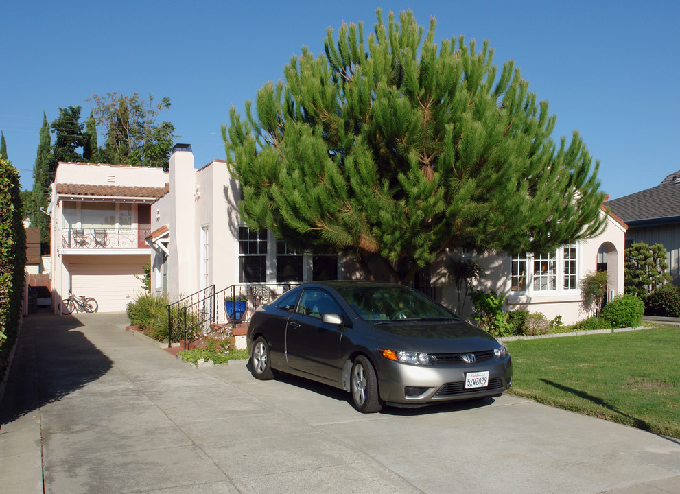 489 S Murphy Ave in Sunnyvale, CA - Building Photo