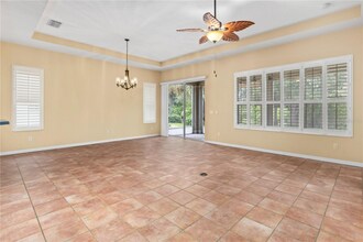 1004 Regal Manor Way in Sun City Center, FL - Building Photo - Building Photo