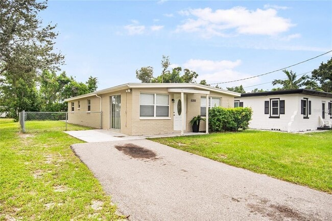 5300 6th Ave S in St. Petersburg, FL - Building Photo - Building Photo