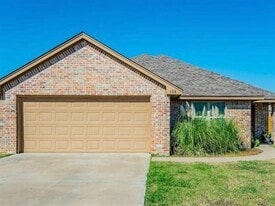 108 Halifax Cir in Palmer, TX - Building Photo