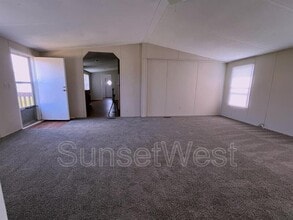 217 E Tower Ln in Rocky Mount, NC - Building Photo - Building Photo
