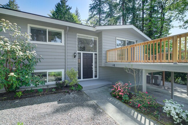 property at 10914 102nd Ave NE
