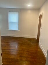7 Court St, Unit 1 in Woburn, MA - Building Photo - Building Photo