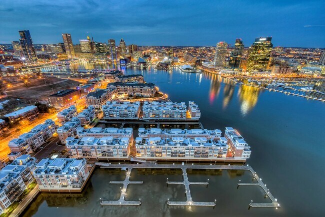 property at 900 Valencia Ct