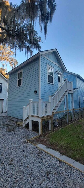 1008-10012 12th St in Port Royal, SC - Building Photo