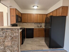 427 Wright St in Lakewood, CO - Foto de edificio - Building Photo