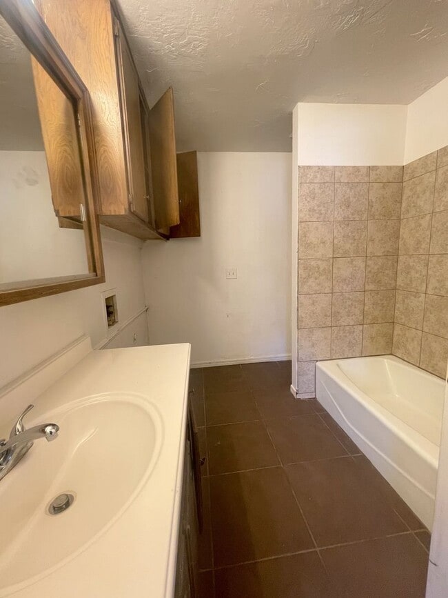 104 S Belleview St in Amarillo, TX - Building Photo - Building Photo