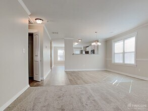 280 Eagles Pkwy in Covington, GA - Building Photo - Building Photo