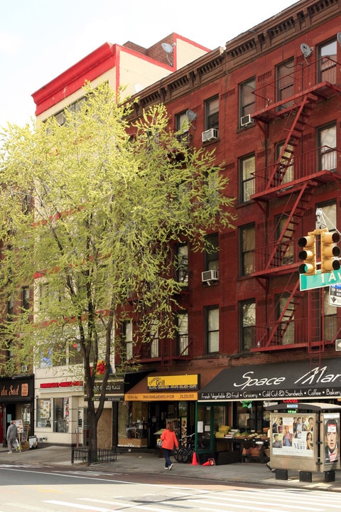 401 E 62nd St in New York, NY - Foto de edificio