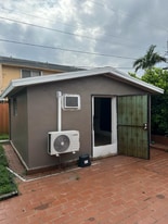 1150 W 28th St in Hialeah, FL - Building Photo