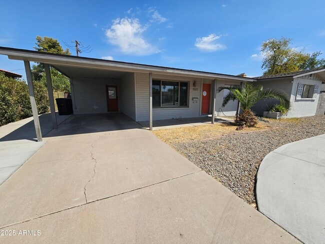 4521 S Forest Ave in Tempe, AZ - Building Photo - Building Photo