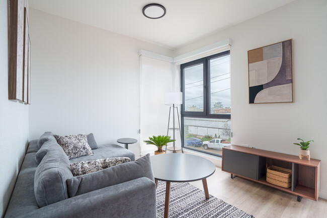 Collab@Oxford in Berkeley, CA - Building Photo - Interior Photo