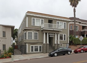 2120 First Ave in San Diego, CA - Building Photo