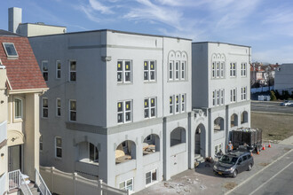 315 W Broadway in Long Beach, NY - Building Photo - Building Photo