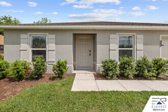 23 Rocking Horse Dr in Palm Coast, FL - Building Photo - Building Photo