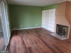 7305 Charlotte St in Springfield, VA - Building Photo - Building Photo