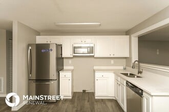 8107 Blue Finch Way in New Port Richey, FL - Foto de edificio - Building Photo