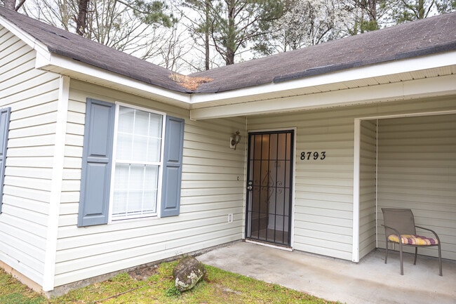8791 Freedom Way in Jonesboro, GA - Building Photo - Building Photo