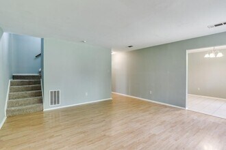 11227 Henge Dr in Austin, TX - Building Photo - Building Photo