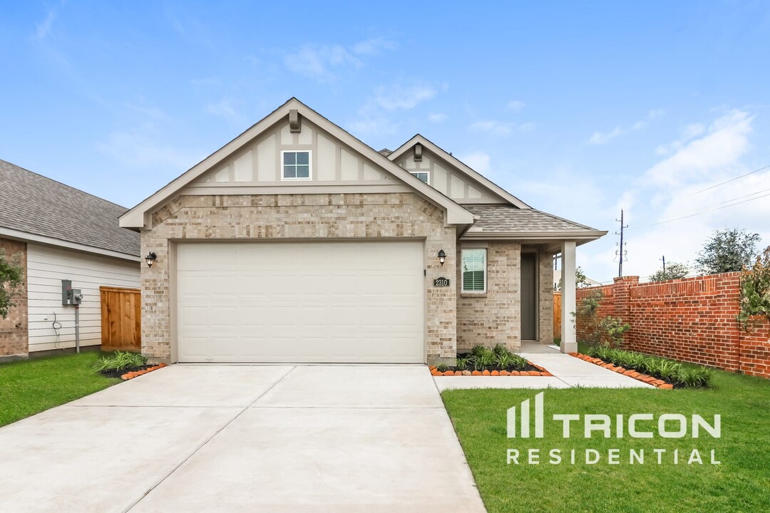 2310 Bailey Flds Ln in Richmond, TX - Building Photo