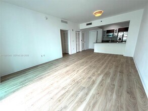 951 Brickell Ave in Miami, FL - Building Photo - Building Photo