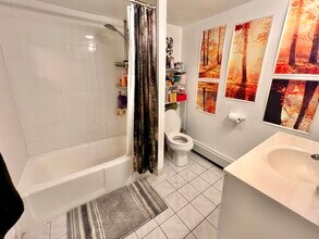 10 5th St, Unit #1 in Cambridge, MA - Building Photo - Building Photo