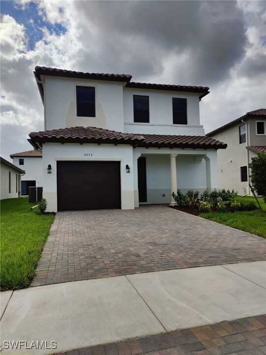 5573 Cobalto Wy in Ave Maria, FL - Building Photo