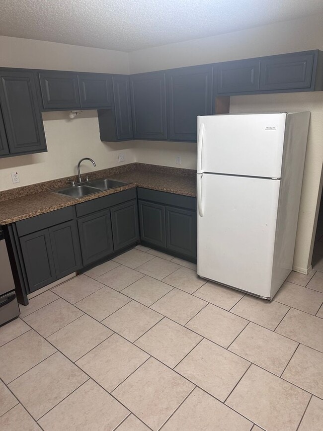 2004 Cedarhill Dr in Killeen, TX - Building Photo - Building Photo
