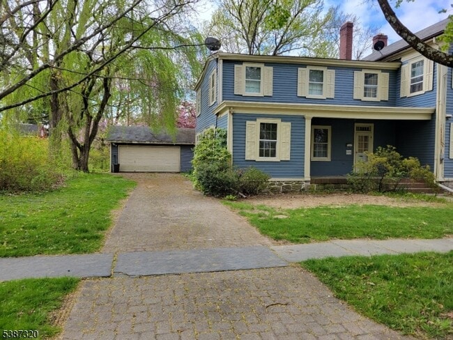 504 3rd St in Belvidere, NJ - Building Photo - Building Photo