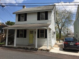 638 Church Rd in Collegeville, PA - Building Photo