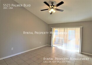 5523 Palmer Blvd in Sarasota, FL - Building Photo - Building Photo