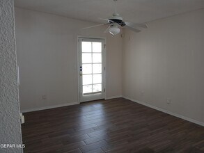 11309 Charles Reynolds Ln in El Paso, TX - Building Photo - Building Photo