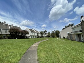 Shenandoah Ridge Townhomes in Baton Rouge, LA - Building Photo - Building Photo