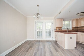 31 Villa Ct SE in Smyrna, GA - Building Photo - Building Photo