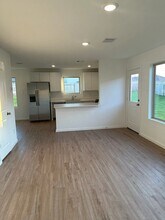 1530 San Sebastien Dr in Conroe, TX - Building Photo - Building Photo