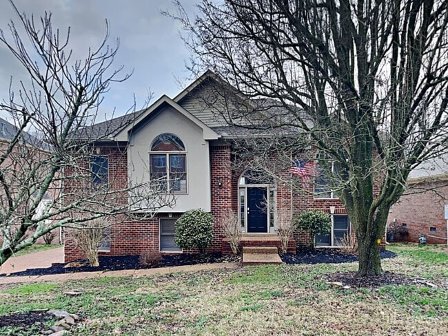 4932 Tulip Grove Ln in Nashville, TN - Building Photo - Building Photo