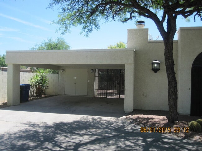 property at 3394 N Glen Creek Dr