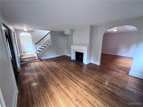 45 Delham Ave in Buffalo, NY - Building Photo - Building Photo
