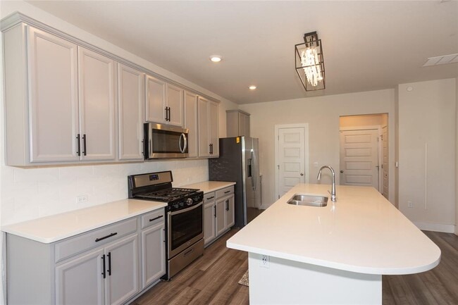 7106 Terrazzo Cottage Ln in Austin, TX - Building Photo - Building Photo